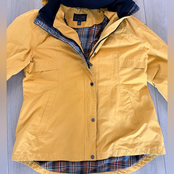 Pendleton Yellow Rain Jacket, X-Large - Picture 2 of 6
